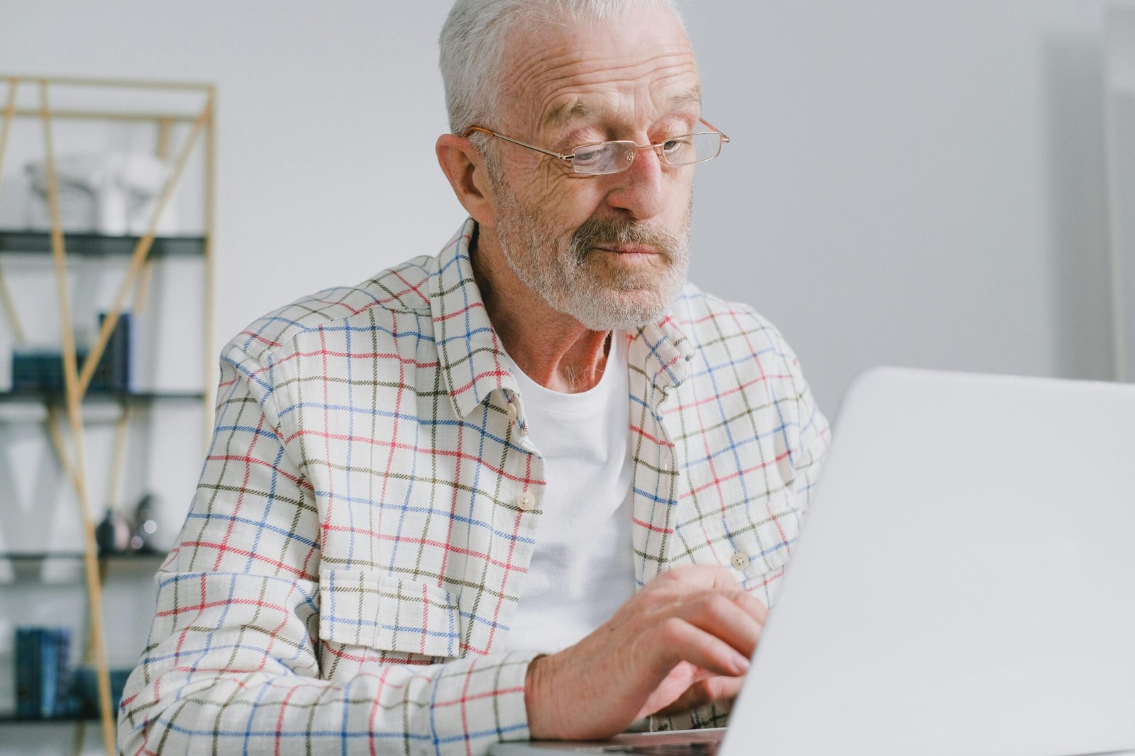 MENOPAUSA DO HOMEM COMUNENTE CHAMADA ANDROPAUSA 