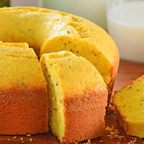 Bolo de Fubá Diet com Erva-Doce